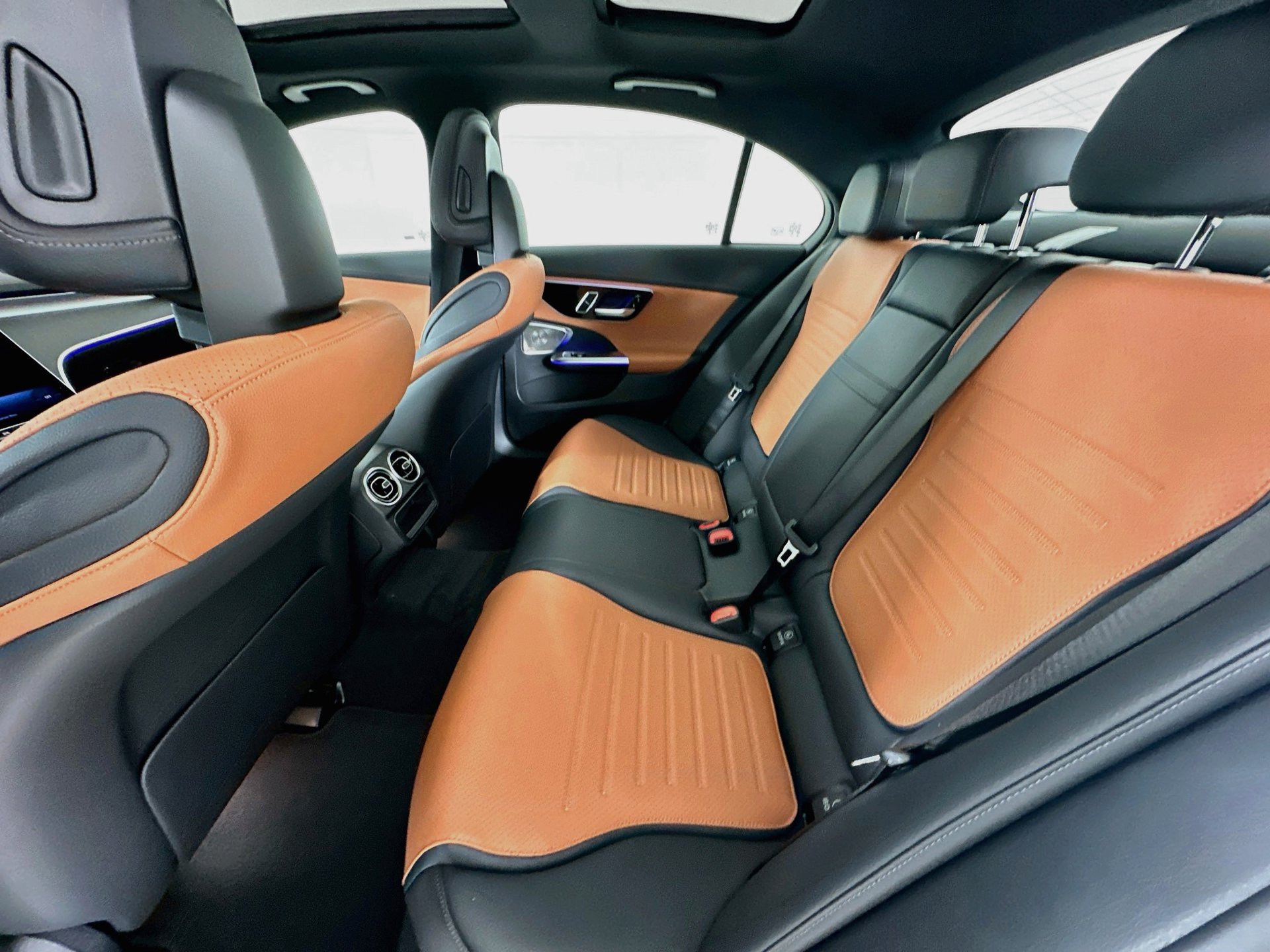 New 2026 Mercedes-Benz C 300 Sedan image 27