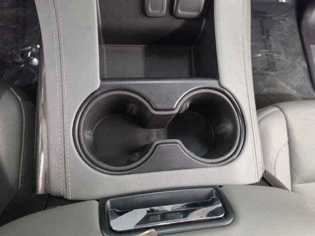 Used 2018 Chevrolet Tahoe LT w/ LT Signature Package AWD/4WD image 23