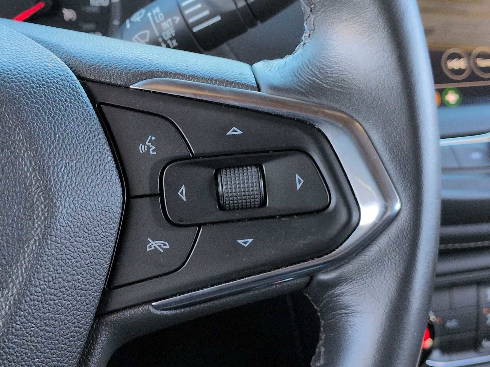 Used 2021 Chevrolet TrailBlazer ACTIV image 25