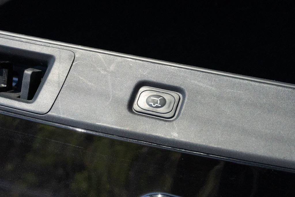 Used 2025 Ford Expedition Max Active RWD image 22