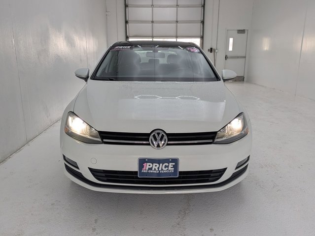 Used 2016 Volkswagen Golf SE w/ Lighting Package FWD image 2