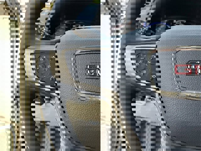 Used 2023 GMC Terrain Denali w/ Denali Premium Package image 27