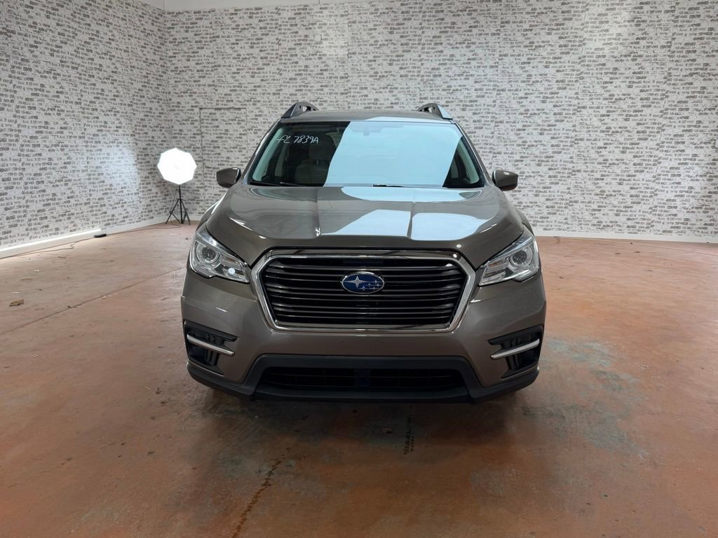 Used 2021 Subaru Ascent Premium w/ Convenience Package image 2