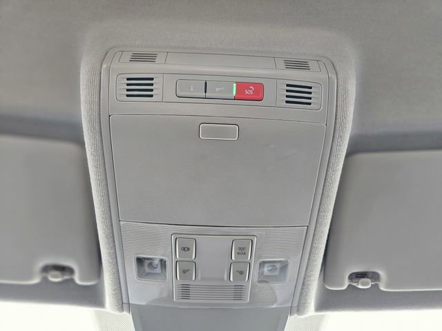 Used 2024 Volkswagen Tiguan S image 27