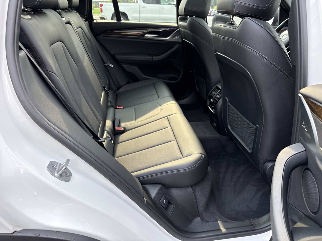 Used 2023 BMW X3 xDrive30i w/ Convenience Package w/ZPA AWD/4WD image 21