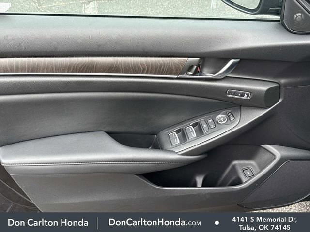 Used 2021 Honda Accord Touring image 8