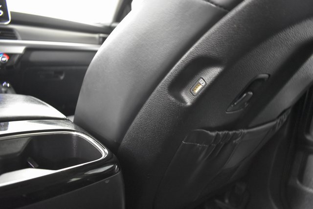 Used 2020 Kia Telluride S w/ S 8 Passenger Seating Package image 31