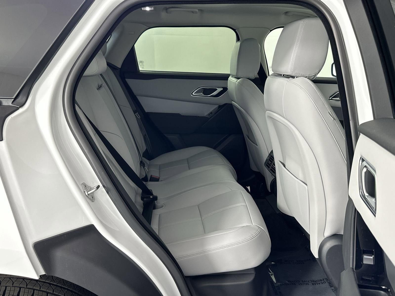 Certified 2024 Land Rover Range Rover Velar S image 33