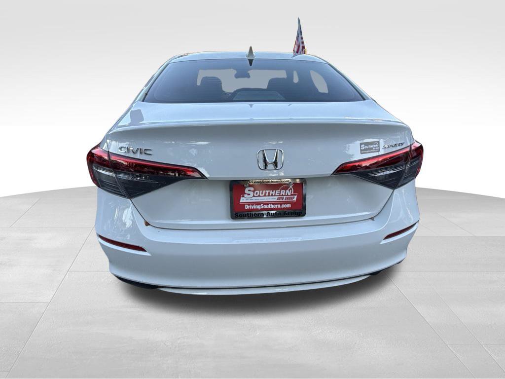Used 2024 Honda Civic Sport image 4