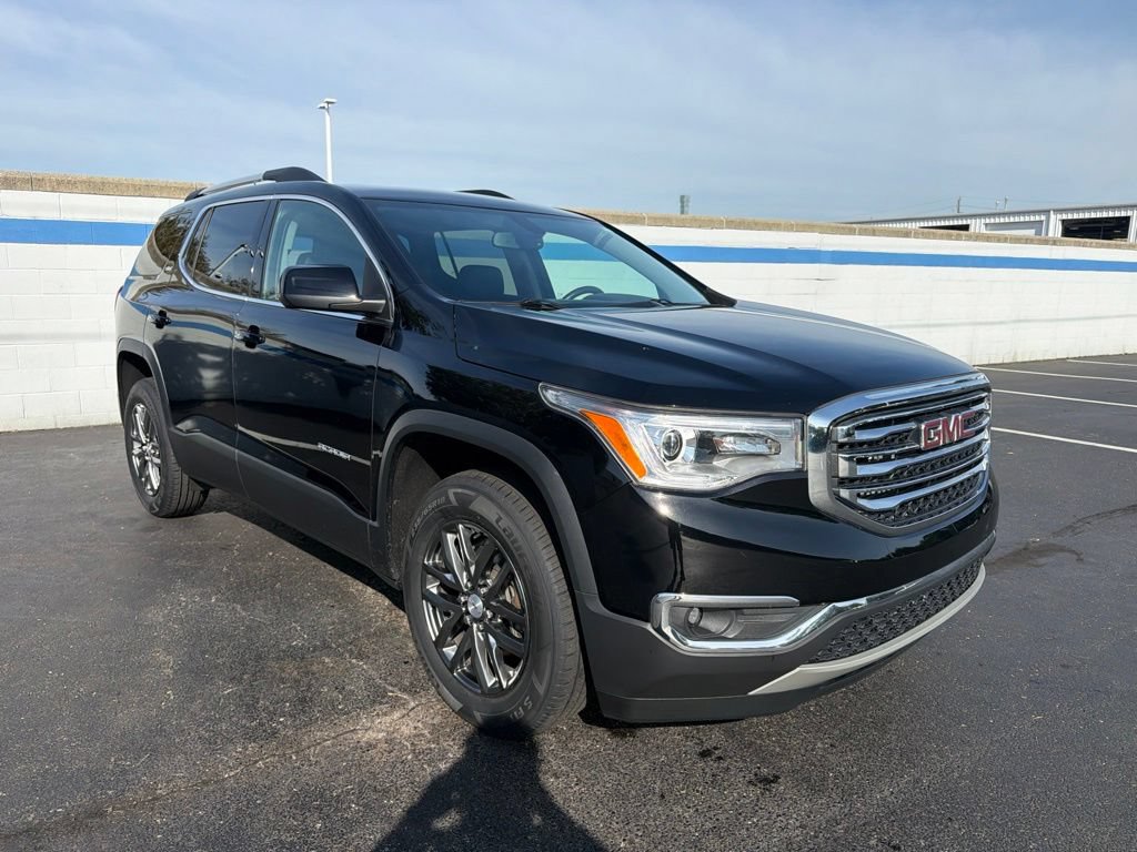 Used 2017 GMC Acadia SLT w/ LPO, Cargo Package FWD image 7