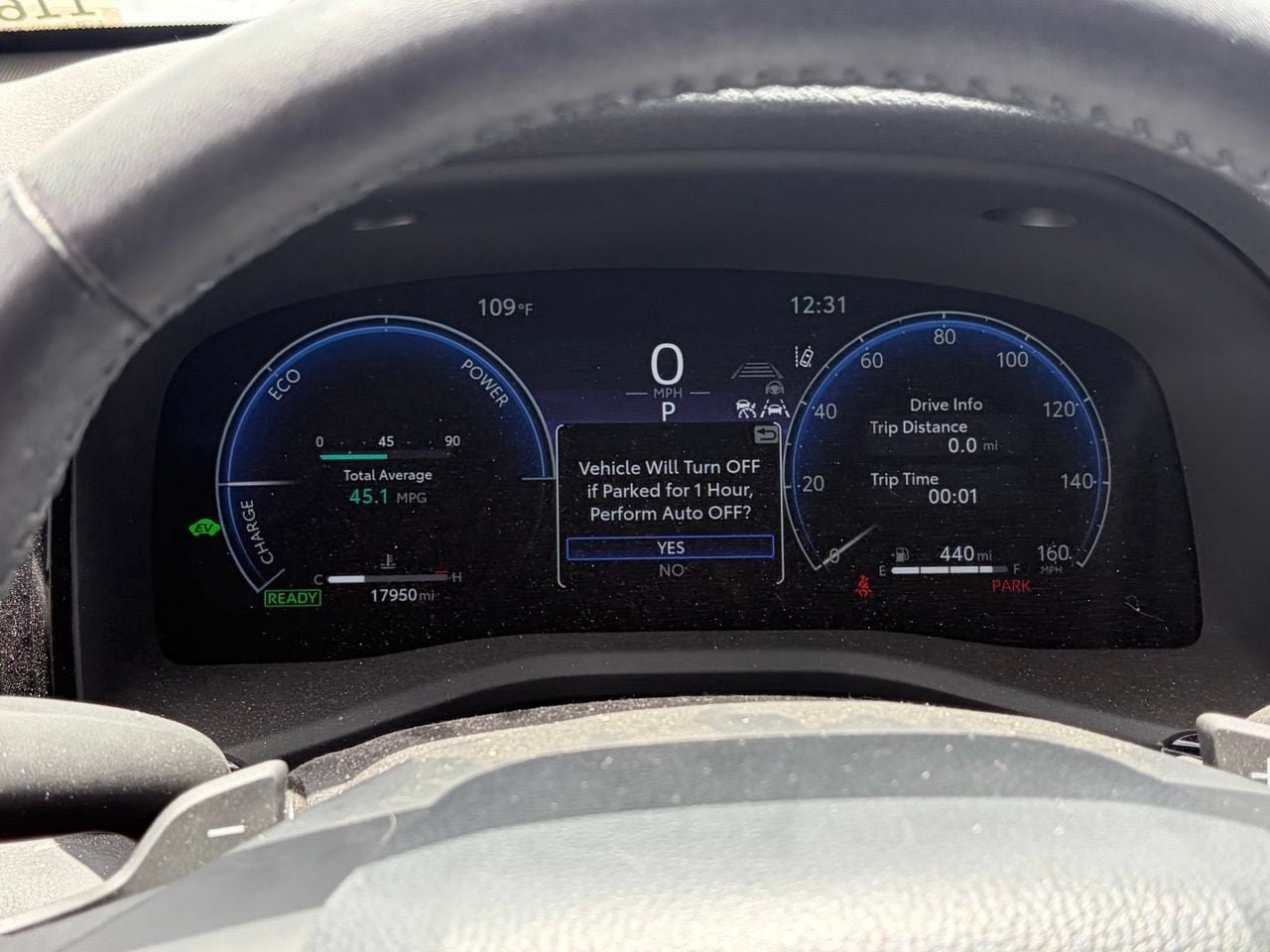 Used 2025 Toyota Camry XSE FWD image 9