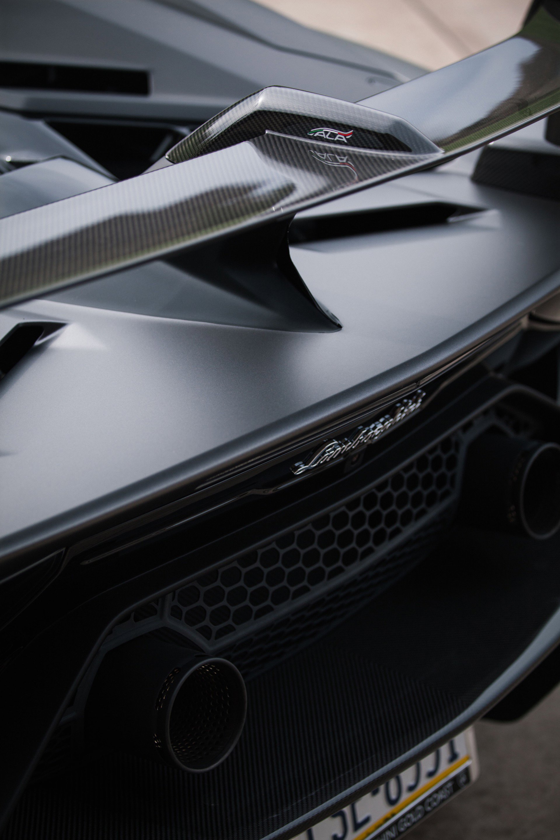 Used 2021 Lamborghini Aventador SVJ image 8