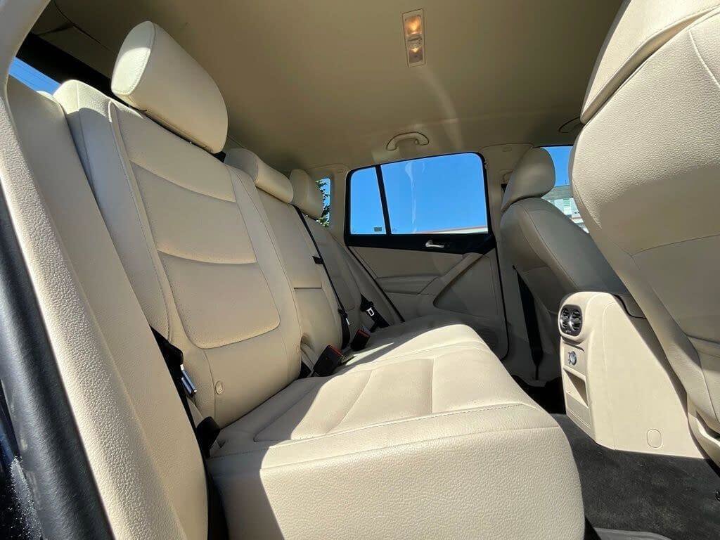 Used 2017 Volkswagen Tiguan S image 14