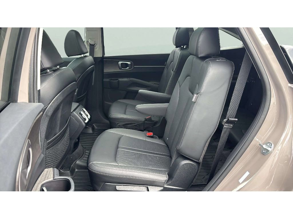 Used 2025 Kia Sorento X-Line EX AWD/4WD image 13