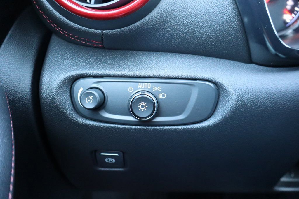 Used 2021 Chevrolet Blazer RS image 14