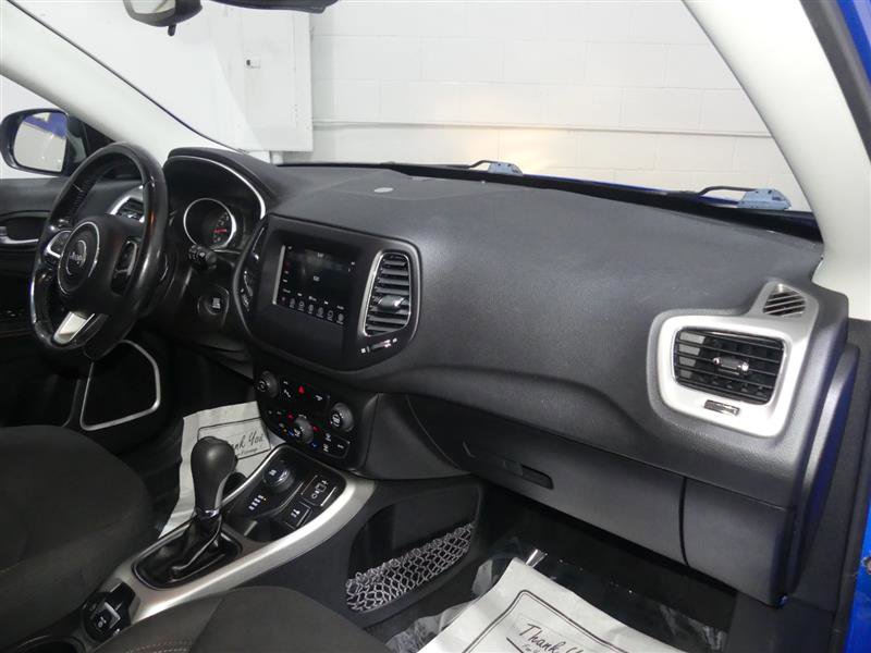 Used 2019 Jeep Compass Sport w/ Cold Weather Group image 22