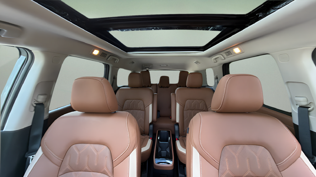 New 2026 Nissan Pathfinder Platinum AWD/4WD image 10
