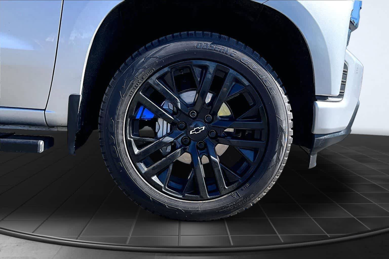 Used 2021 Chevrolet Silverado 1500 Custom w/ LPO, Dark Essentials Package AWD/4WD image 34