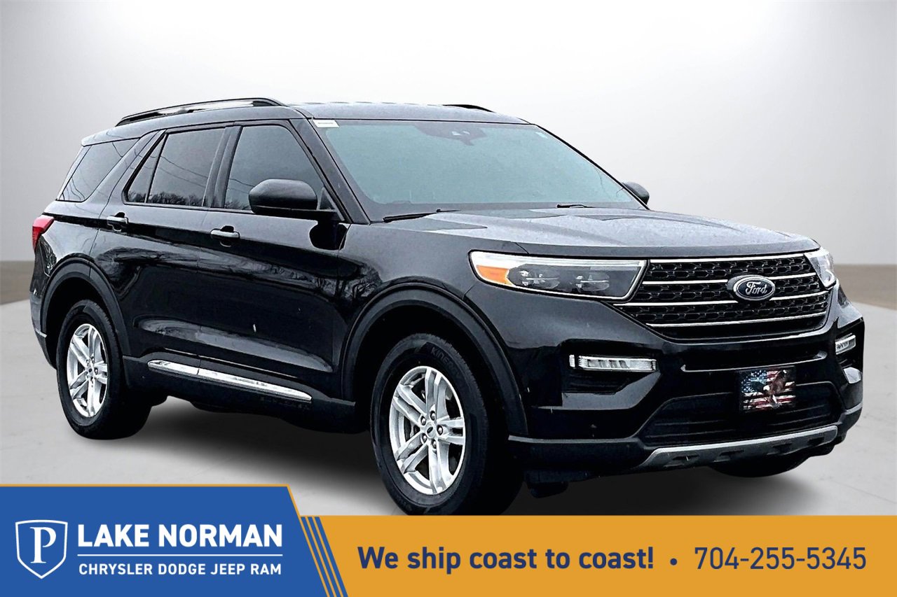 Used 2023 Ford Explorer XLT w/ Equipment Group 202A image 1
