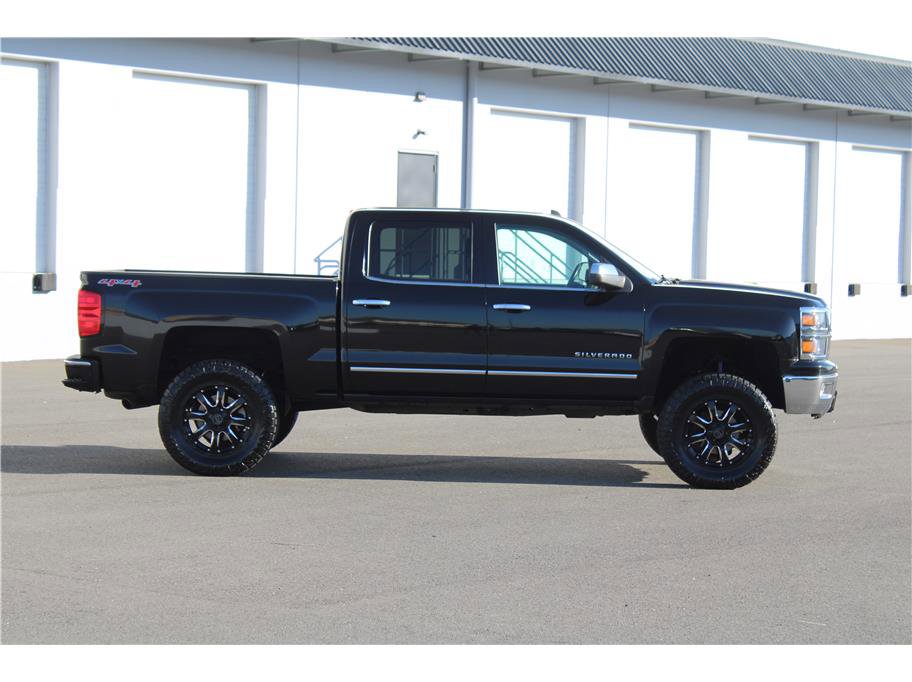Used 2015 Chevrolet Silverado 1500 LTZ image 4