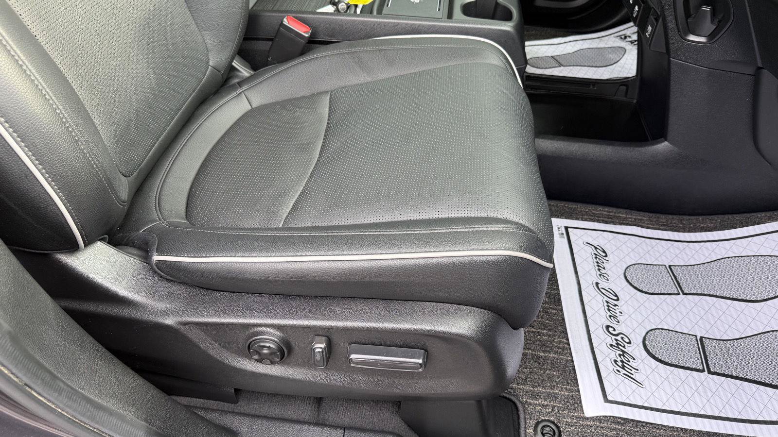 Used 2026 Honda Odyssey Elite image 20