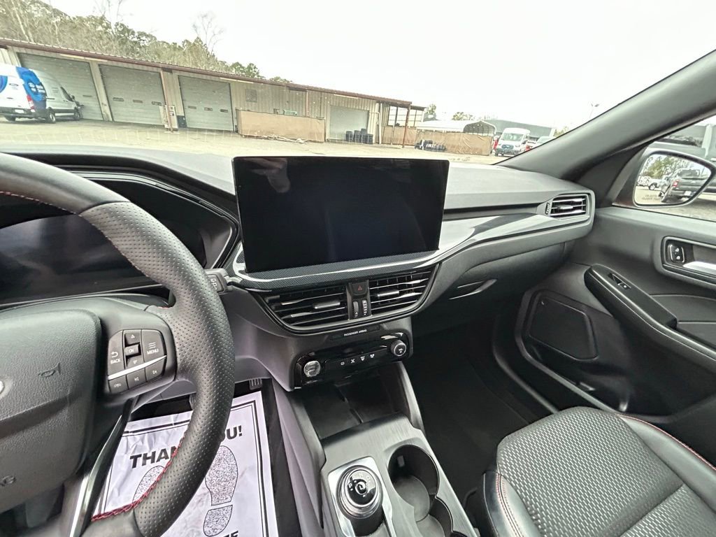 Used 2025 Ford Escape ST-Line Elite image 32