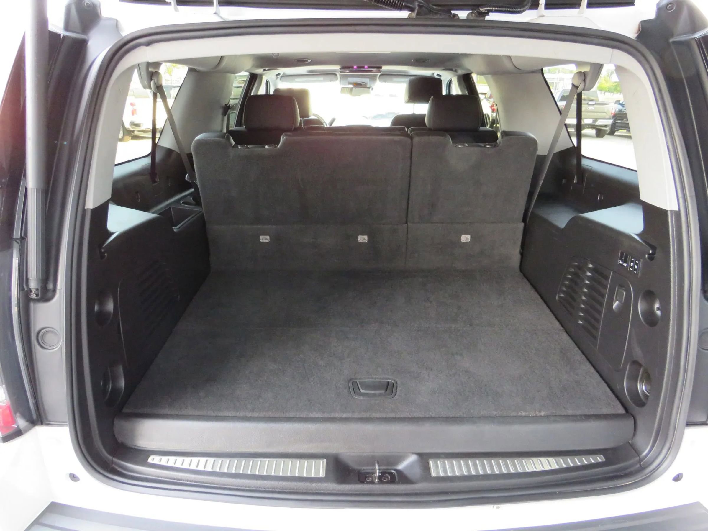 Used 2019 GMC Yukon XL SLT image 29