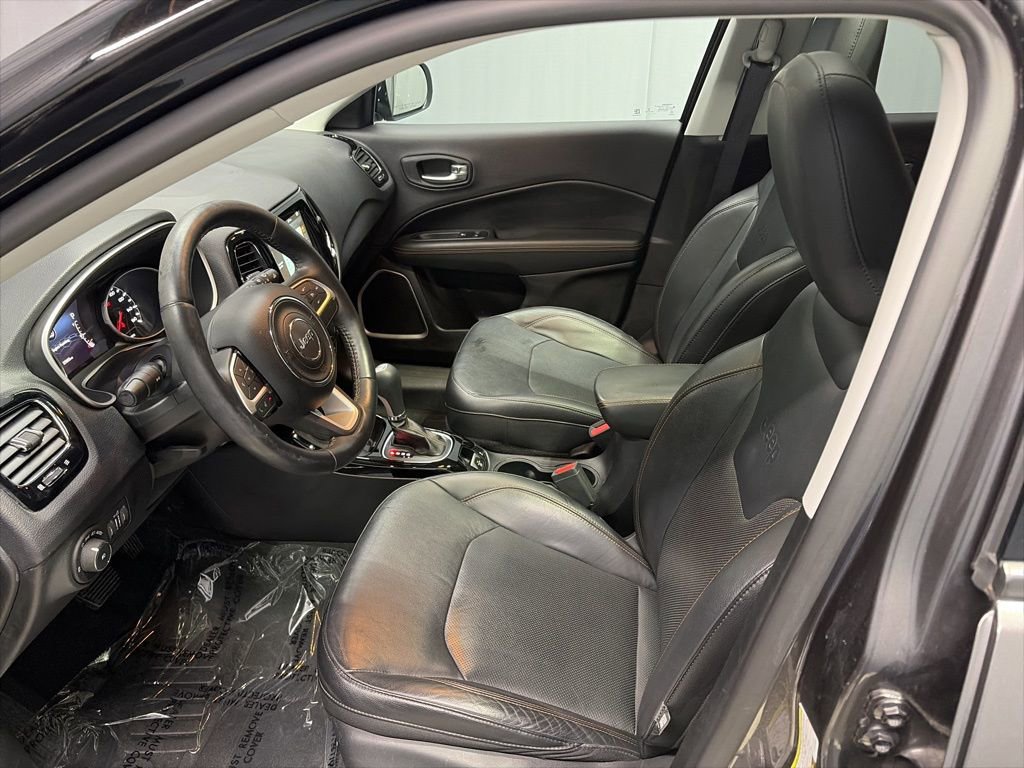 Used 2017 Jeep Compass Limited AWD/4WD image 15