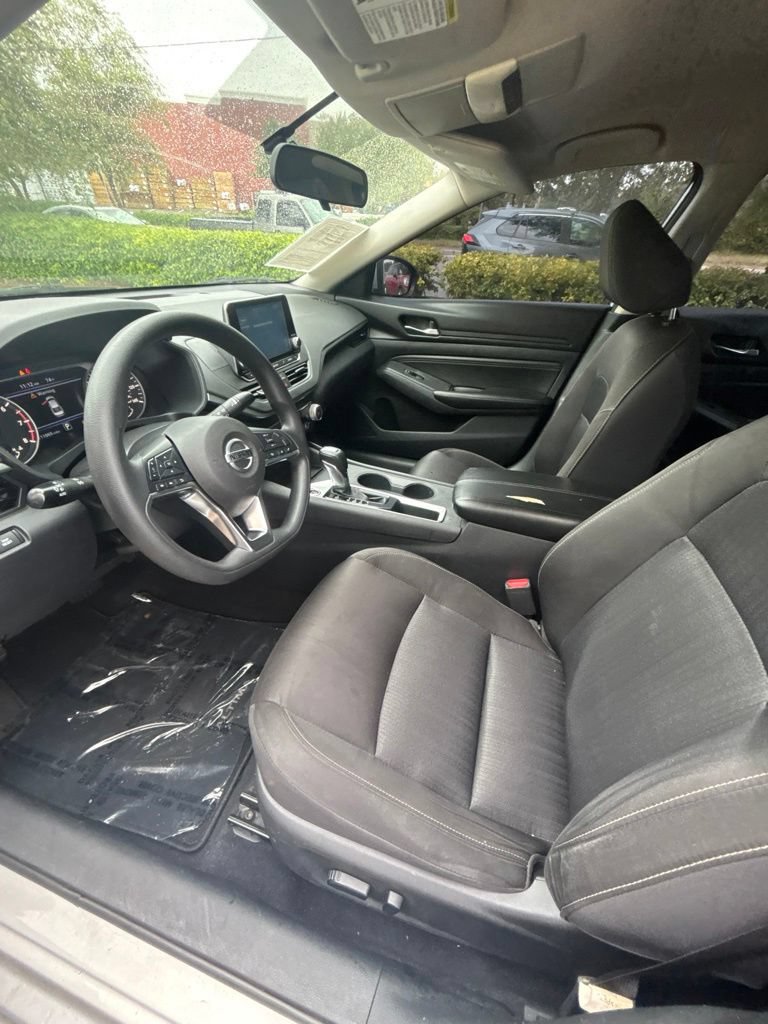 Used 2020 Nissan Altima 2.5 S FWD image 12