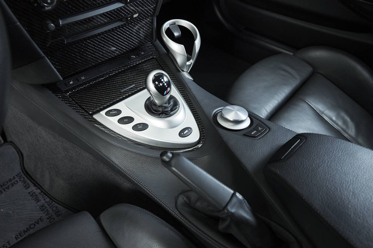 Used 2006 BMW M6 Coupe RWD image 65