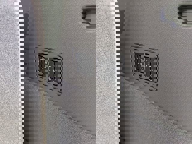 New 2025 Cadillac XT6 Premium Luxury w/ LPO, Floor Liner Package image 13