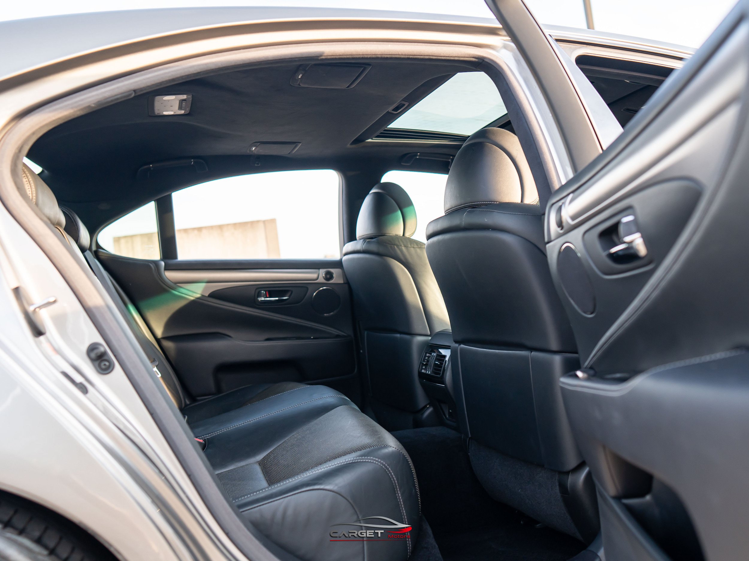 Used 2017 Lexus LS 460 F Sport RWD image 19