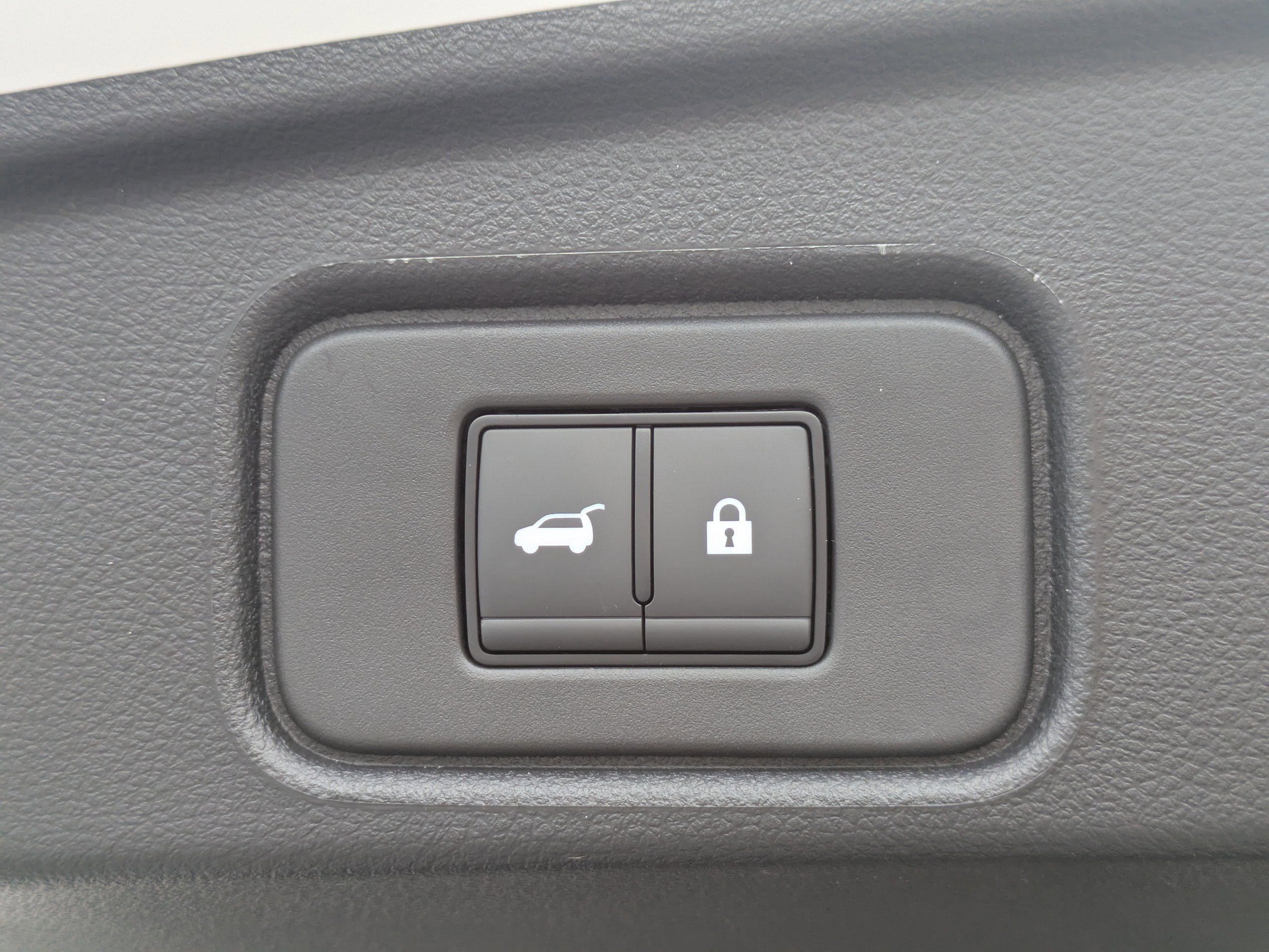 New 2026 Nissan Pathfinder Platinum FWD image 14