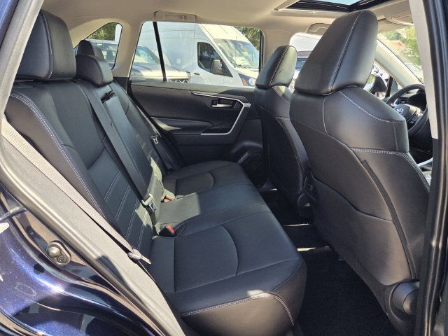 Used 2023 Toyota RAV4 XLE Premium FWD image 18