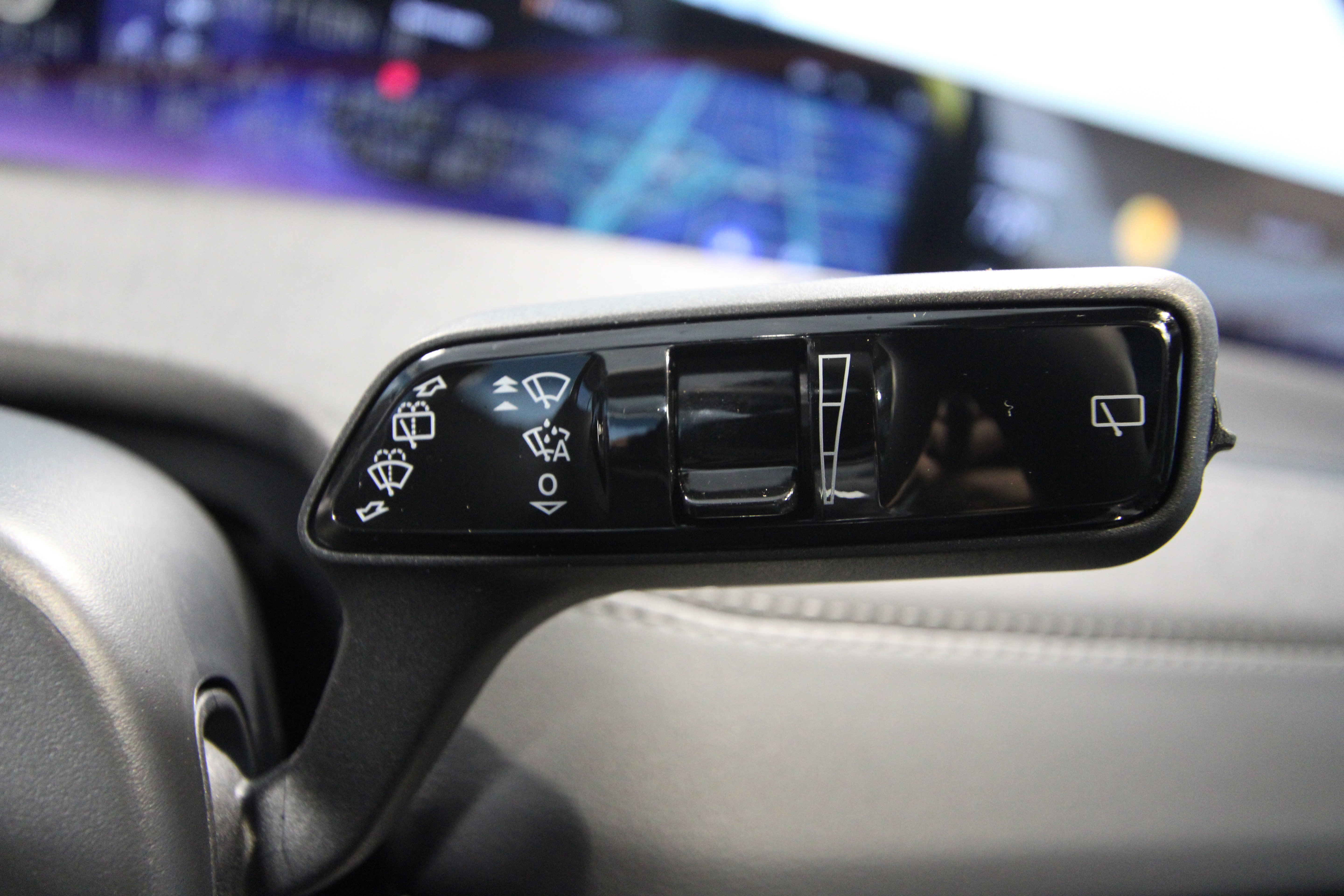 New 2025 Lincoln Navigator Reserve w/ Jet Appearance Package image 10