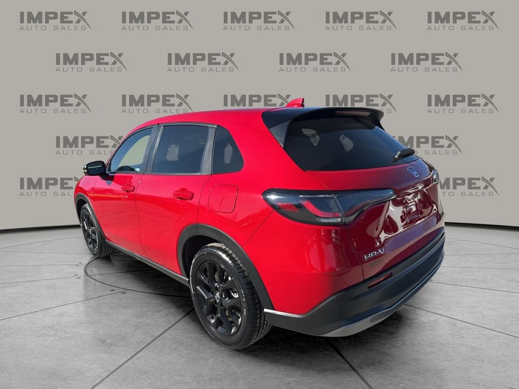 Used 2023 Honda HR-V Sport image 3