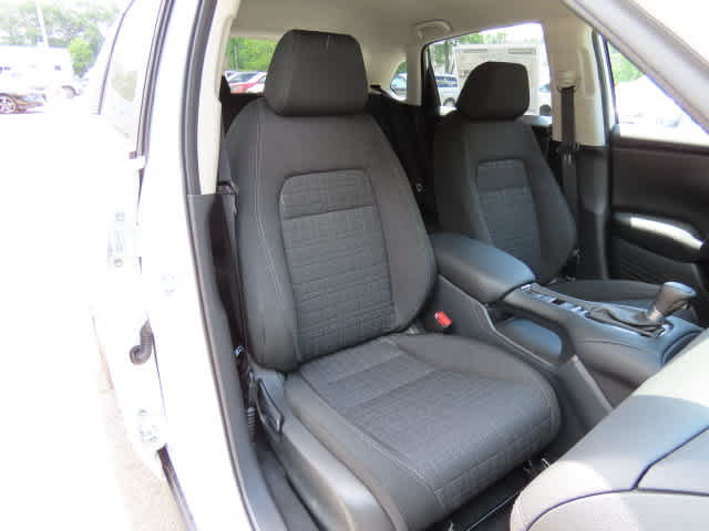 New 2027 Honda HR-V LX image 16