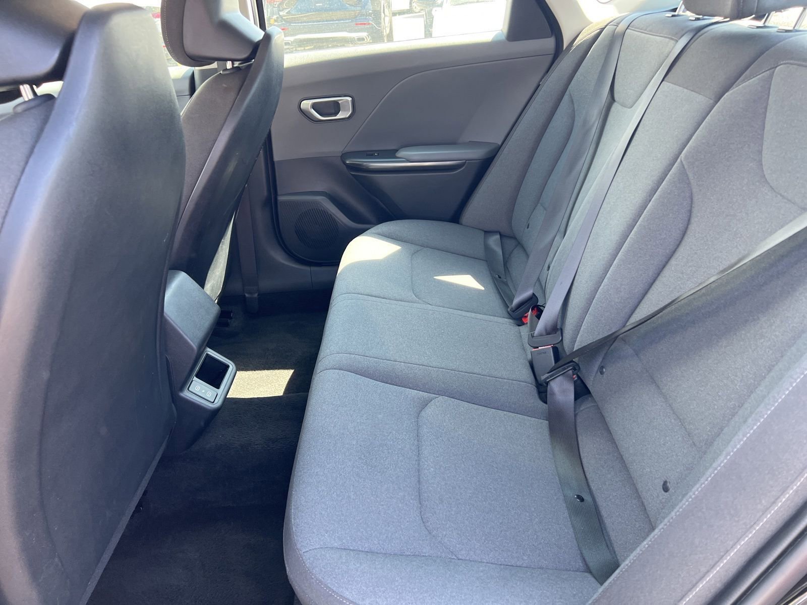 Used 2025 Kia K4 LXS image 11