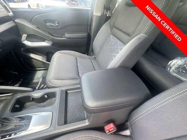 Certified 2025 Nissan Frontier SV w/ SV Convenience Package RWD image 20