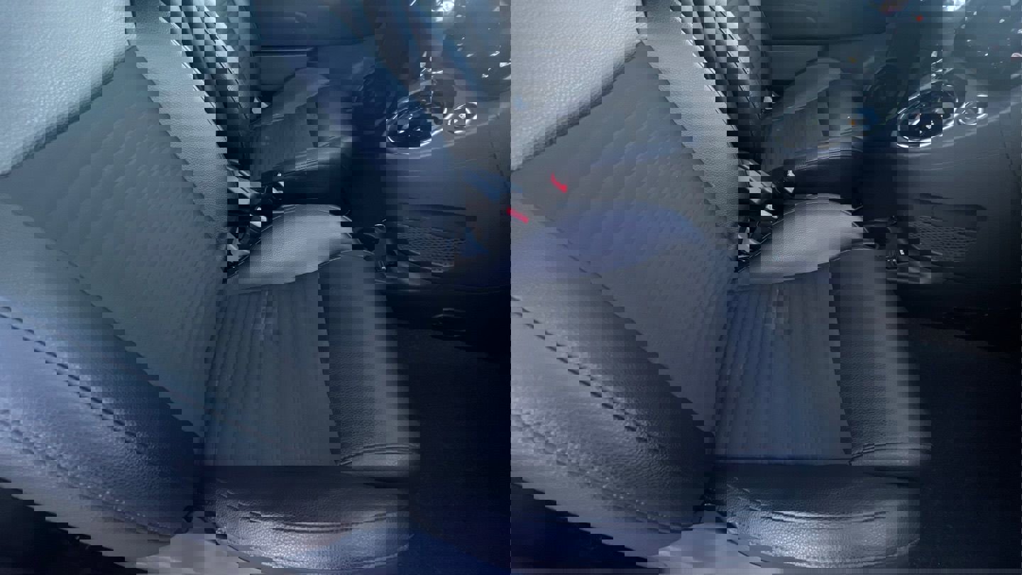 Used 2015 FIAT 500 Sport w/ Comfort/Convenience Group image 14