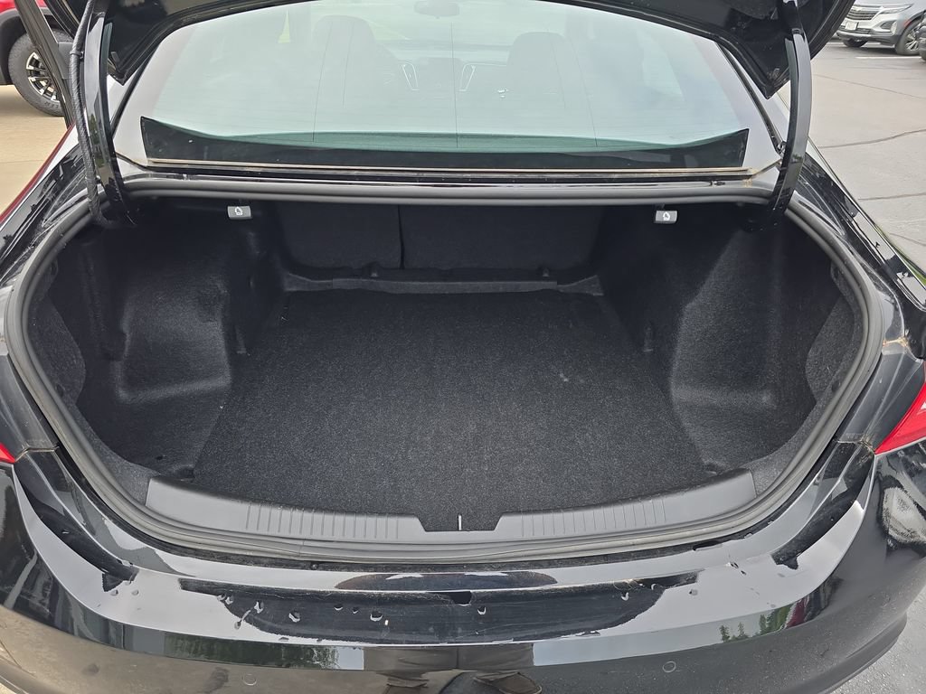 Certified 2025 Chevrolet Malibu LT FWD image 29