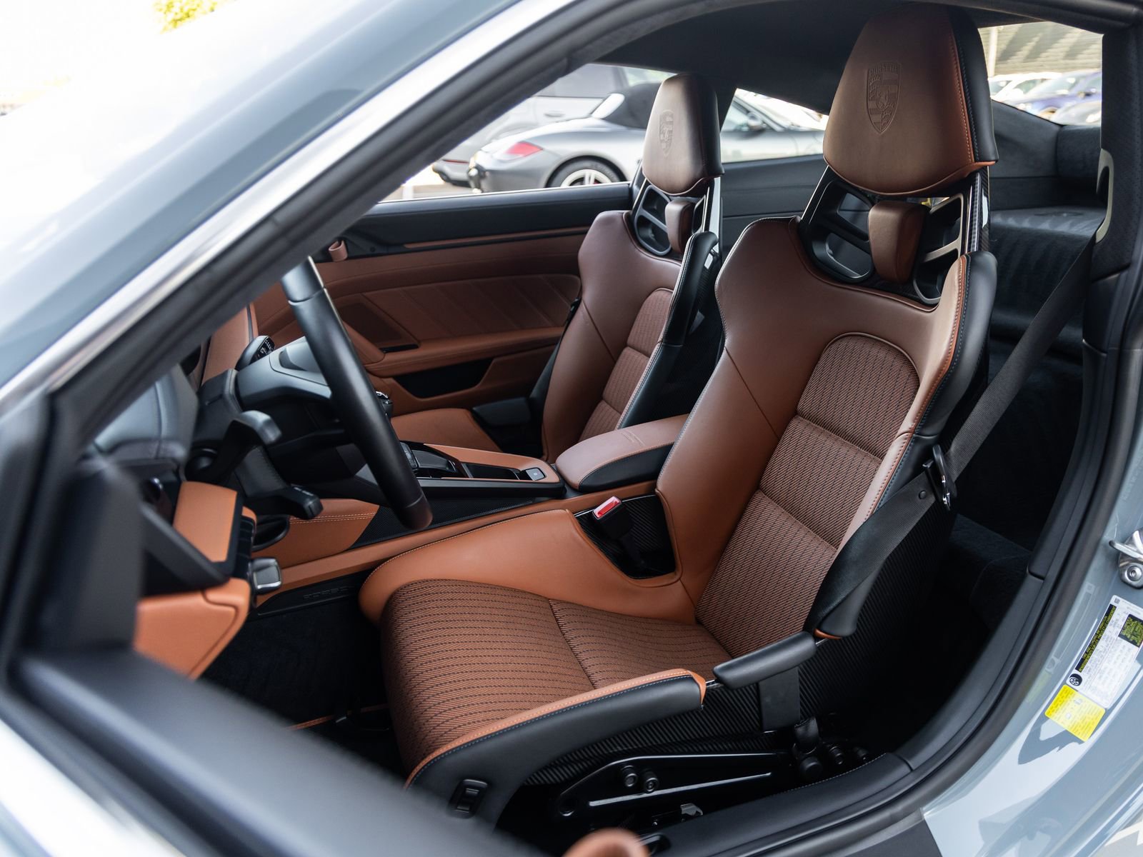 Certified 2024 Porsche 911 GT3 RS RWD image 5