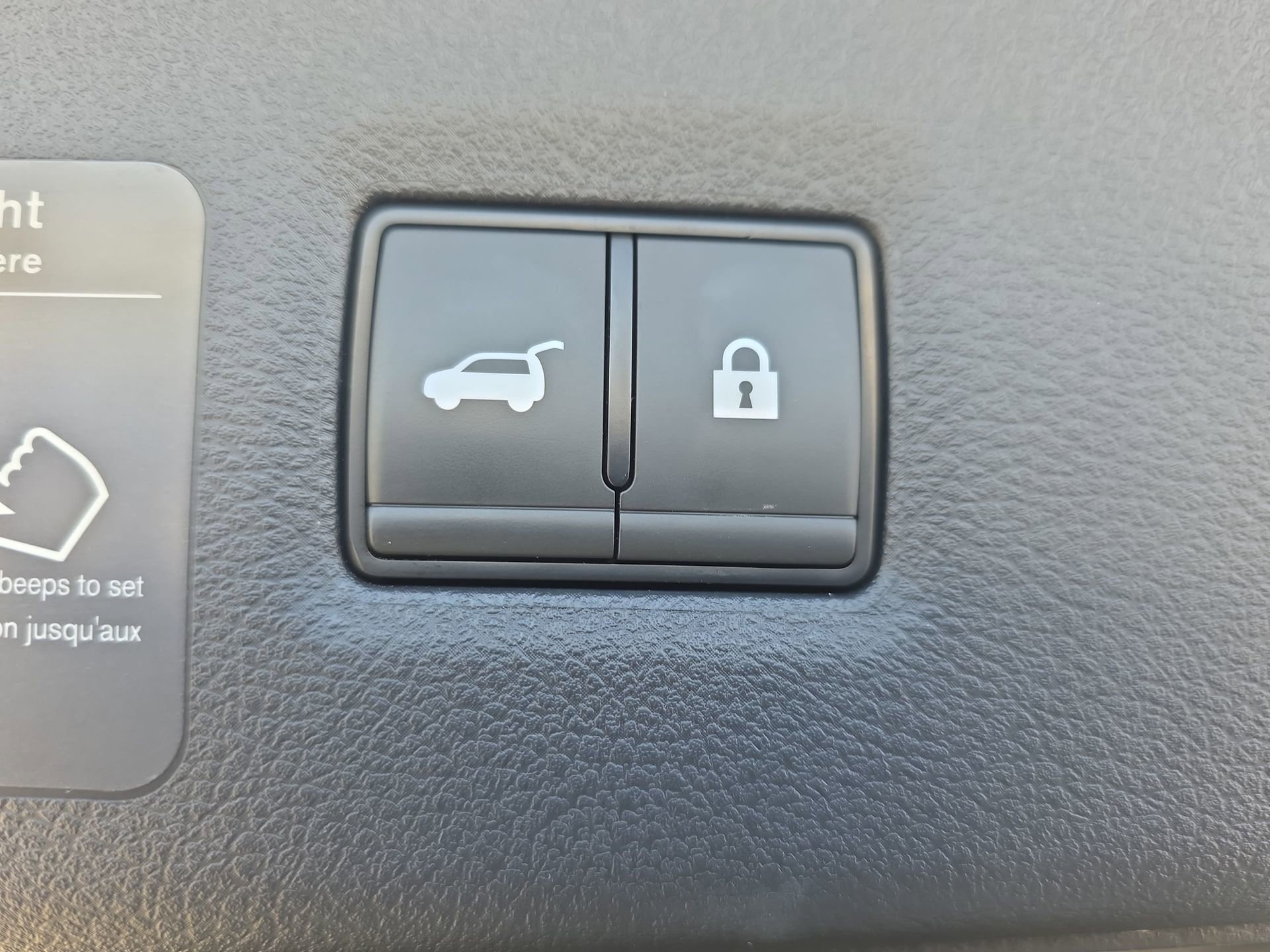 Certified 2025 INFINITI QX50 Luxe image 13