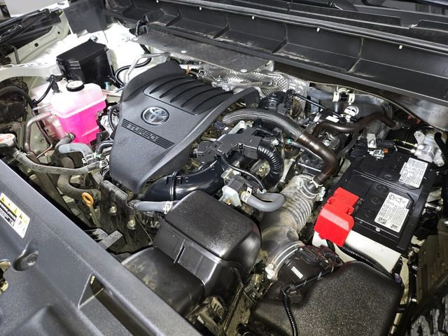 Used 2023 Toyota Highlander Limited image 27