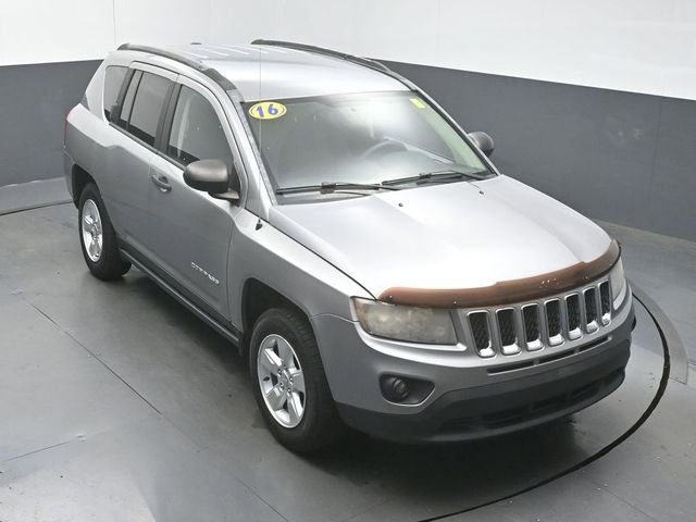 Used 2016 Jeep Compass Sport FWD image 38