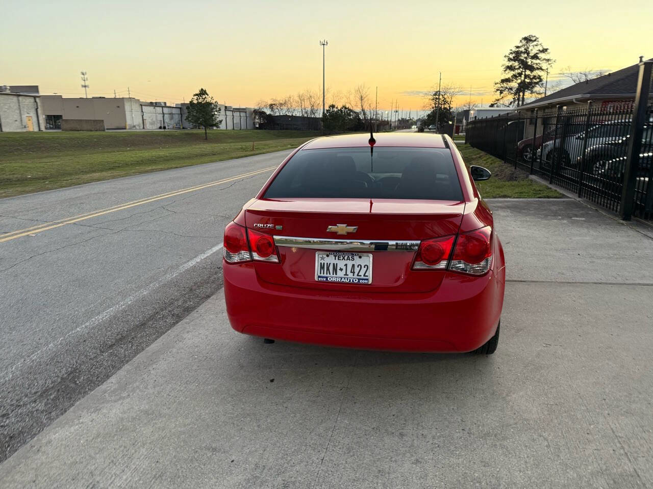 Used 2014 Chevrolet Cruze Diesel image 8
