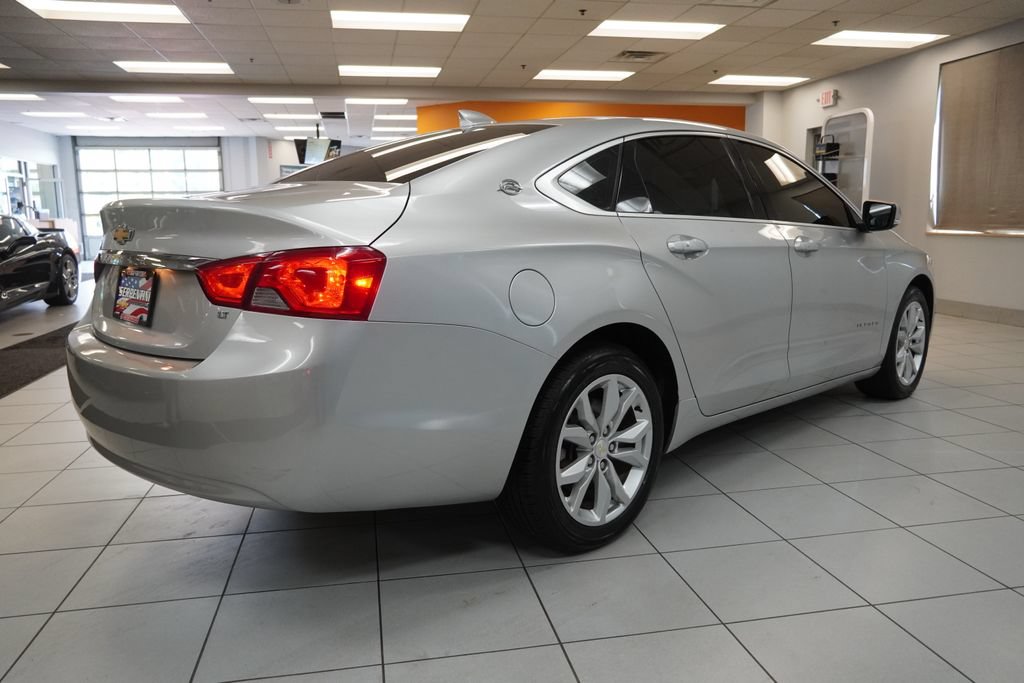 Used 2018 Chevrolet Impala LT FWD image 15