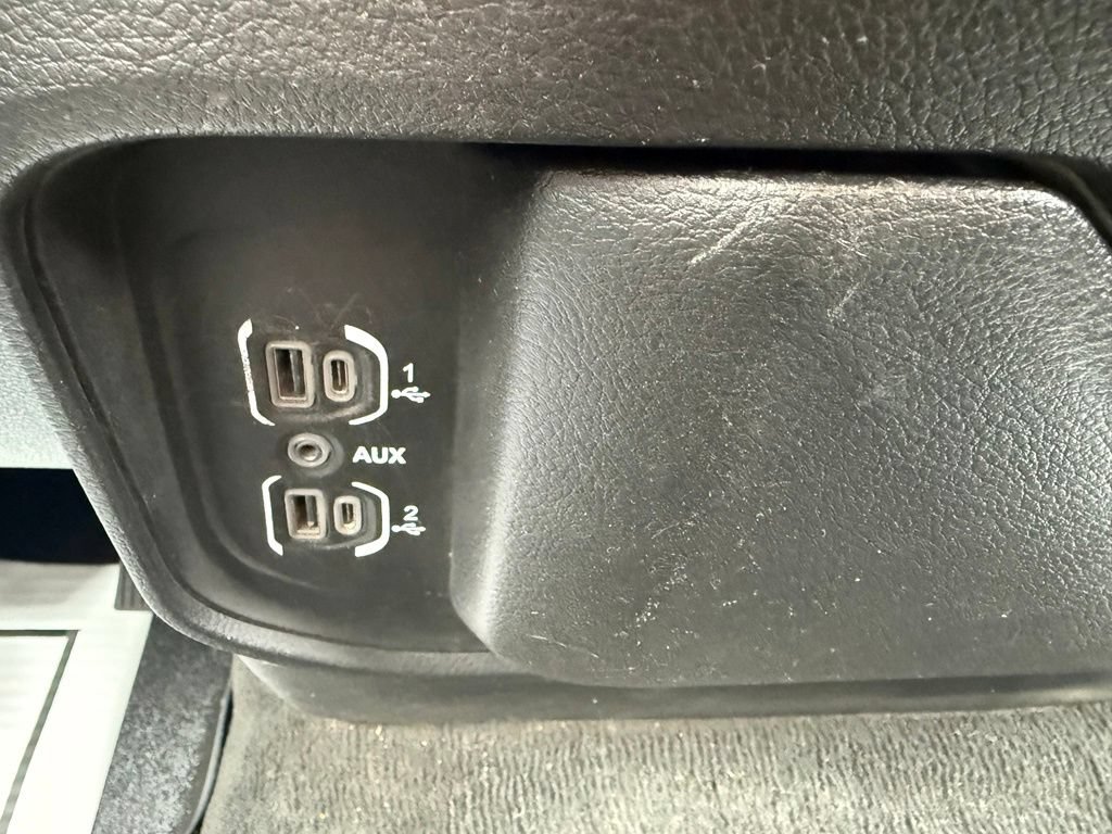 Used 2019 RAM 1500 Tradesman w/ SXT Appearance Group AWD/4WD image 23