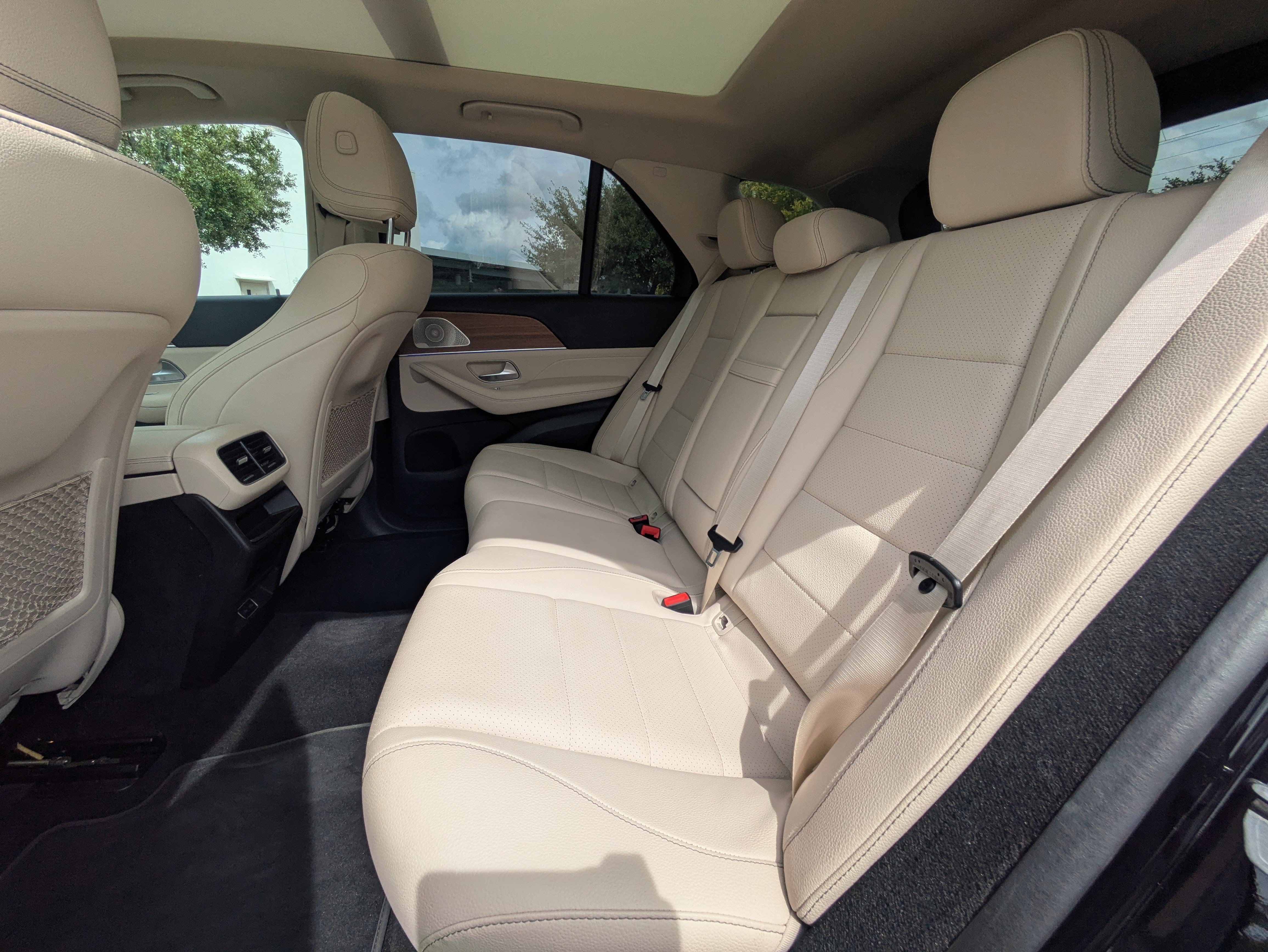 Used 2024 Mercedes-Benz GLE 350 4MATIC image 12