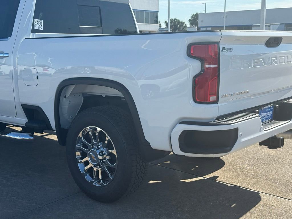 New 2026 Chevrolet Silverado 2500 LT w/ Z71 Chrome Sport Edition image 15